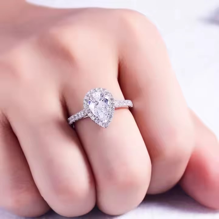Solitaire Brilliance Ring